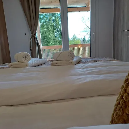 بيت للعطل Nature Getaway With Wooden Soaking Hot Tub Nova Vas (Bloke)