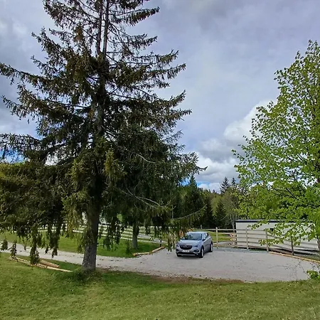 Nature Getaway With Wooden Soaking Hot Tub *