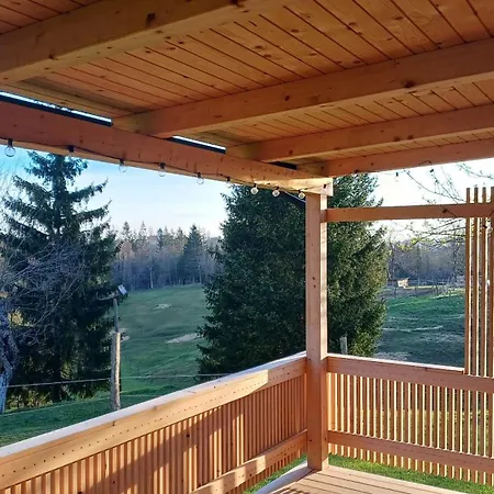 بيت للعطل Nature Getaway With Wooden Soaking Hot Tub Nova Vas (Bloke)